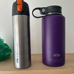 2 Gsi ultra light insulated water bottles